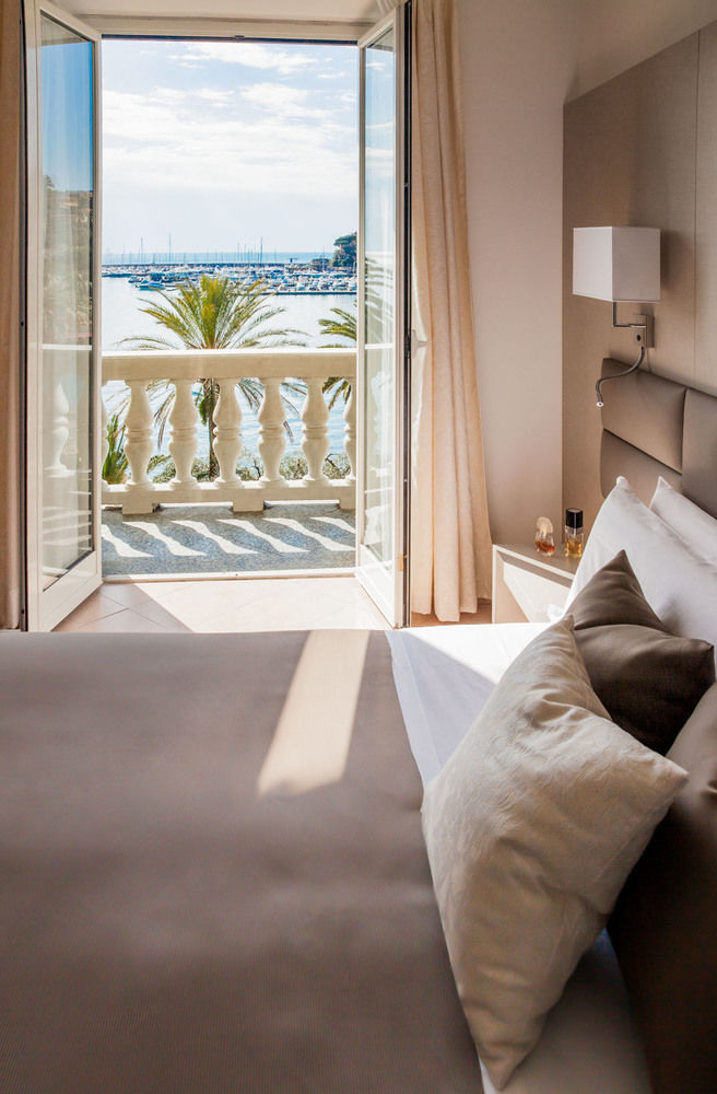 Hotel Vesuvio